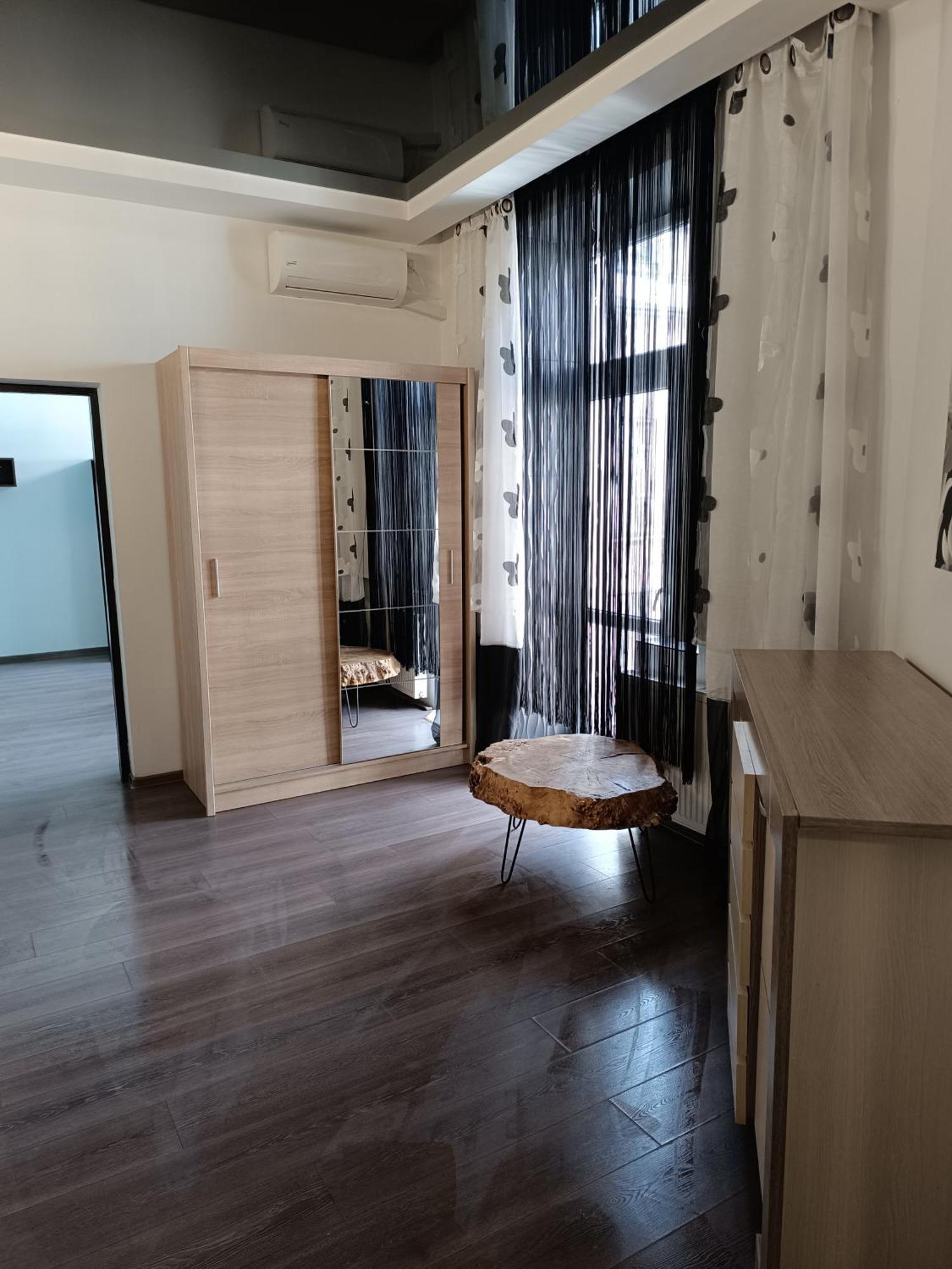 Apartments Zefir Lviv Eksteriør bilde