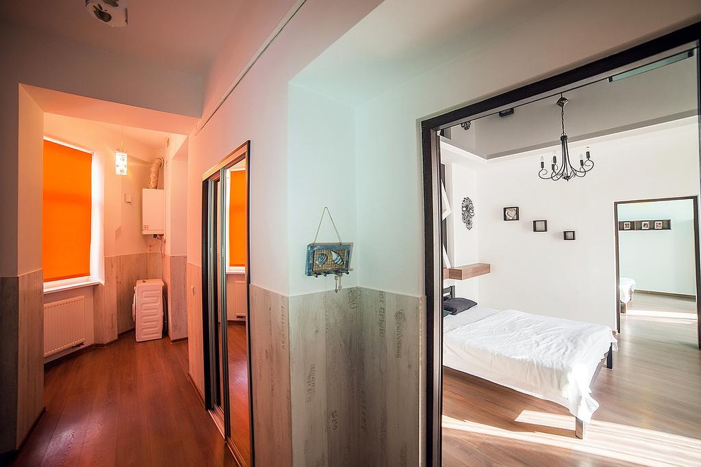 Apartments Zefir Lviv Eksteriør bilde