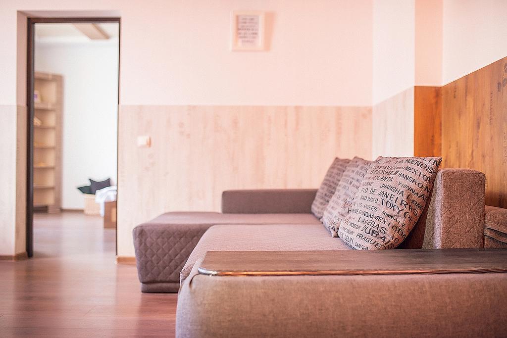 Apartments Zefir Lviv Eksteriør bilde