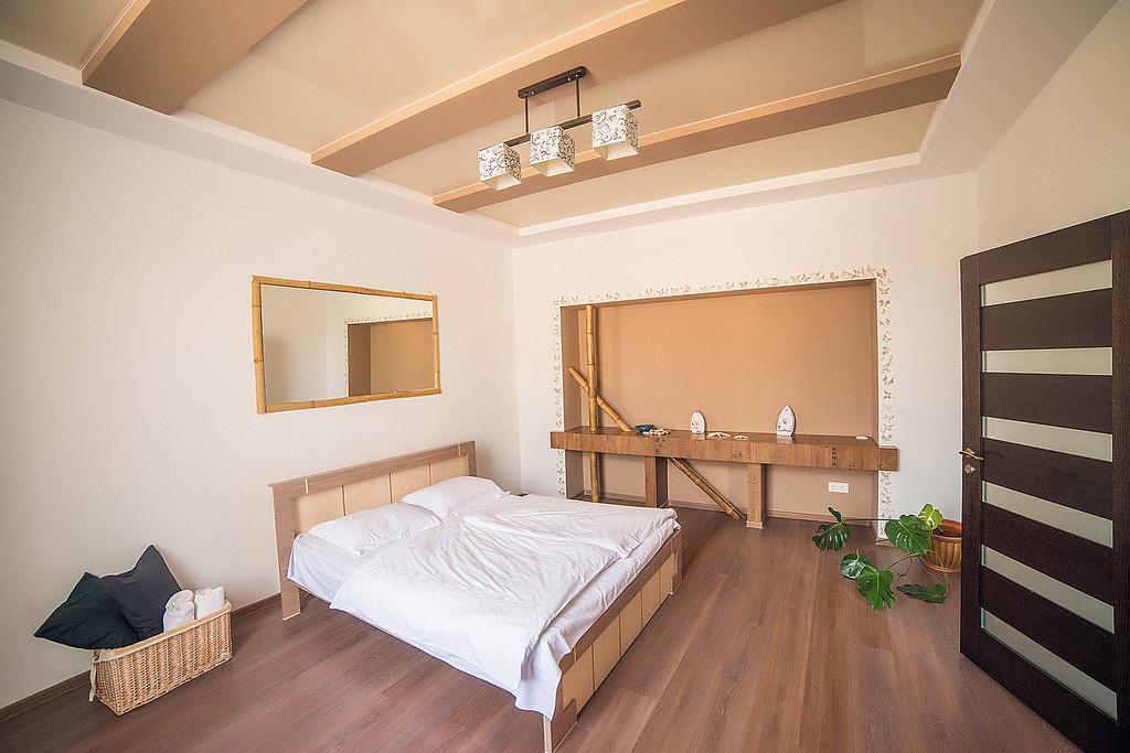 Apartments Zefir Lviv Eksteriør bilde