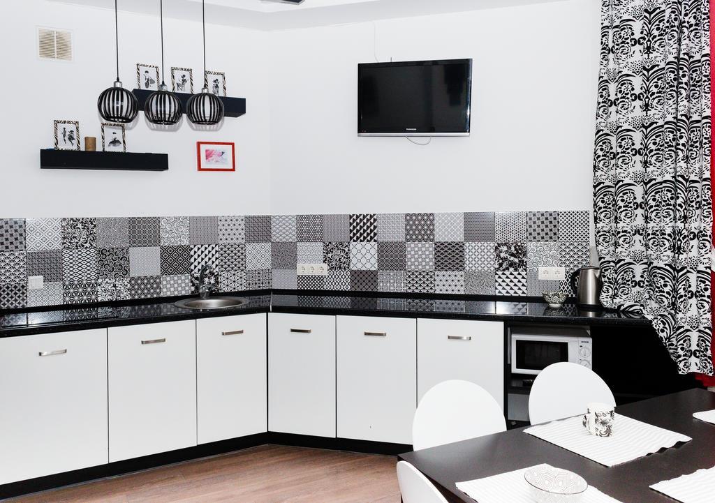 Apartments Zefir Lviv Eksteriør bilde